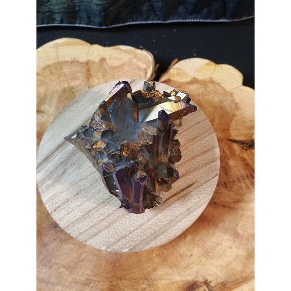 Rainbow Aqua Aura Quartz Crystal Cluster Points Titanium Coating .95lbs - Picture 14 of 16